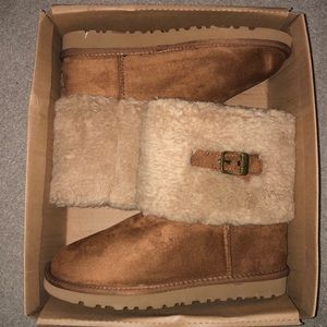 Classic Short Ugg Boots
